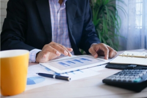 Declutter Your Finances Declutter Your Finances